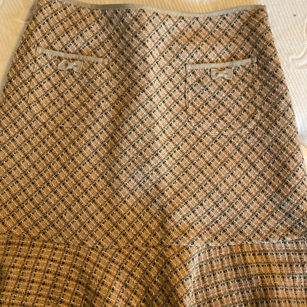Elie Tahari skirt